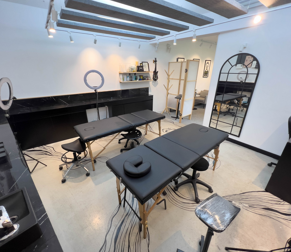 Bursa dövme stüdyosu profesyonel ekipman alanı